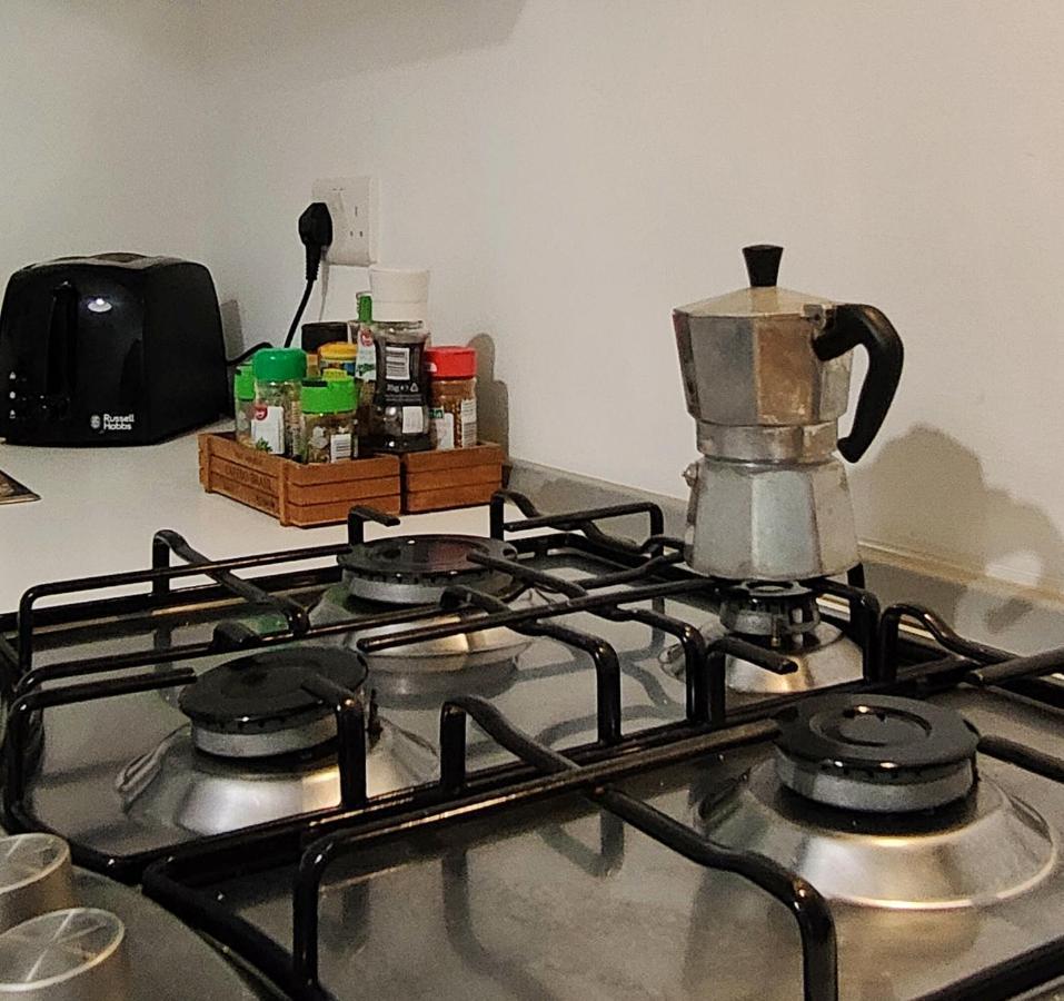 Your Room, Your Apartment, Your Shared Pool Marsalforn المظهر الخارجي الصورة