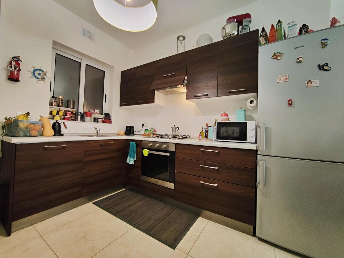 Your Room, Your Apartment, Your Shared Pool Marsalforn المظهر الخارجي الصورة